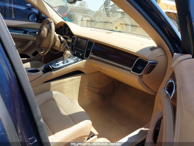 2011 PORSCHE PANAMERA WP0AA2A76BL011658 Photo 4