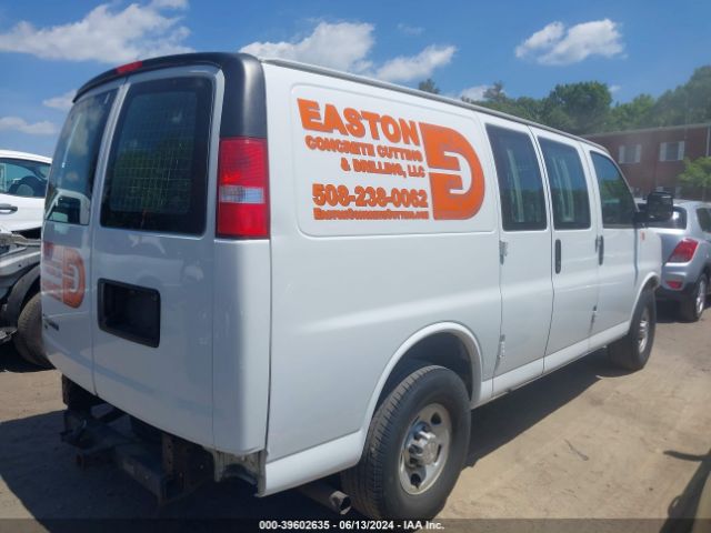 1GCWGAFG1J1330662 Chevrolet Express 2500 Work Van