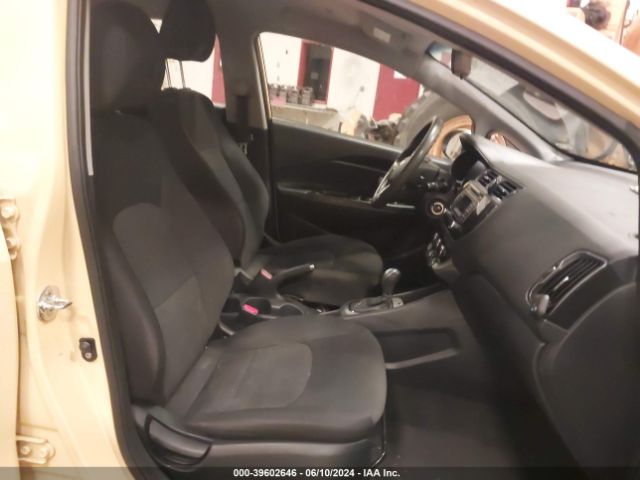 KNADM4A32G6542050 KIA RIO LX