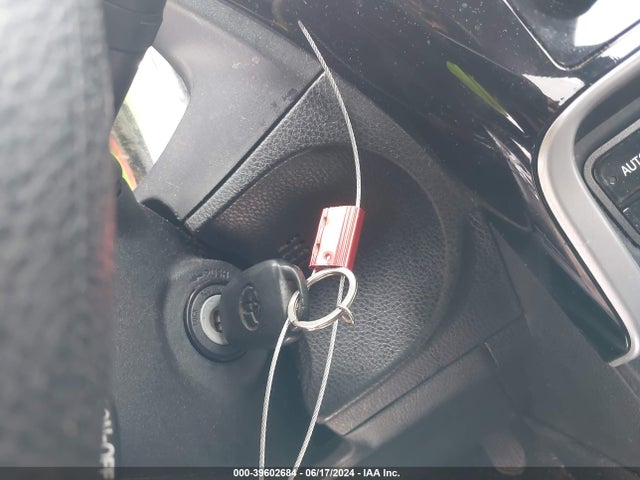 Toyota COROLLA LE 2017 5YFBURHE9HP656197 Image 11