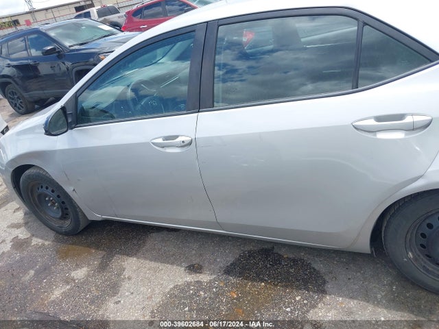 Toyota COROLLA LE 2017 5YFBURHE9HP656197 Image 14