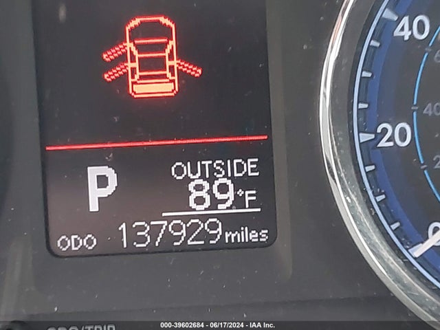 Toyota COROLLA LE 2017 5YFBURHE9HP656197 Image 15