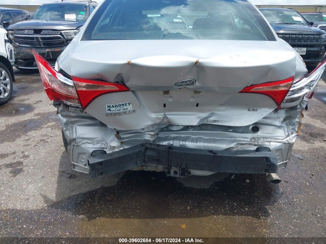 Toyota COROLLA LE 2017 5YFBURHE9HP656197 Image 6