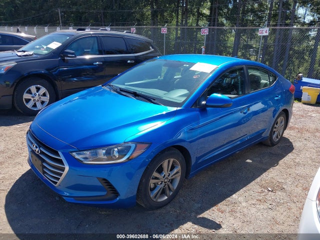 Hyundai ELANTRA SEL 2018 5NPD84LF3JH315512 Image 2
