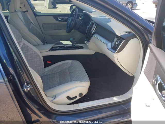 7JRL12FZ6NG178068 Volvo S60 B5 Momentum