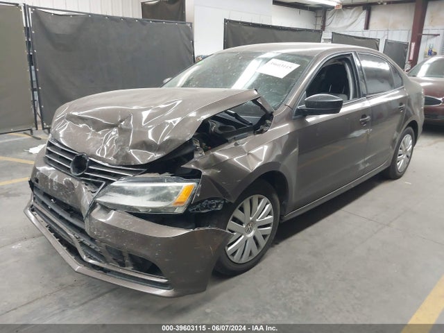 3VW2K7AJ9FM422838 Volkswagen Jetta 2.0l S