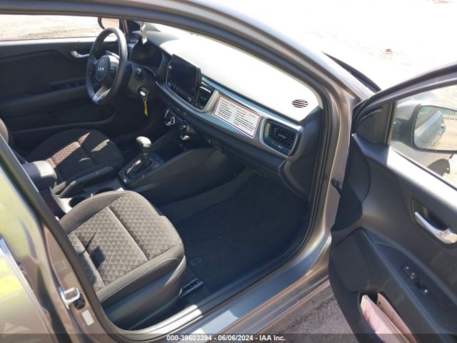 3KPA25AD8PE628631 KIA Rio 5-door S