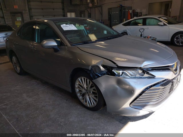 Toyota Camry Xle V6 2019 4T1BZ1HKXKU507781 zdjęcie główne