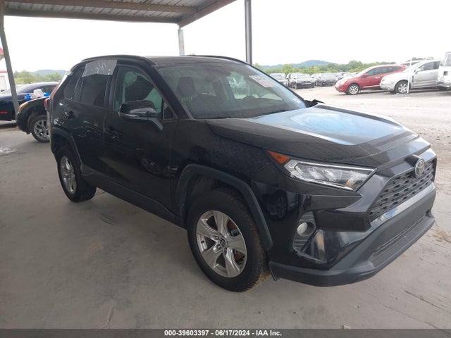 Toyota Rav4 Xle 2021 2T3P1RFV4MW184038 Image 1