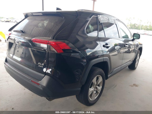 Toyota Rav4 Xle 2021 2T3P1RFV4MW184038 Image 4