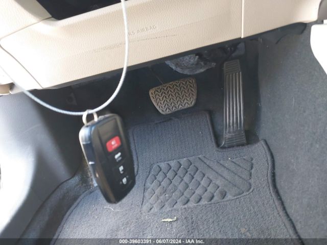 4T1C31AK2NU590773 Toyota Camry Le Hybrid