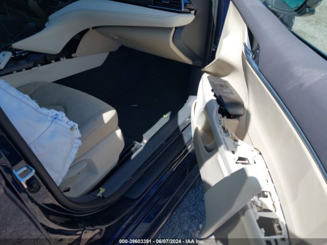 4T1C31AK2NU590773 Toyota Camry Le Hybrid