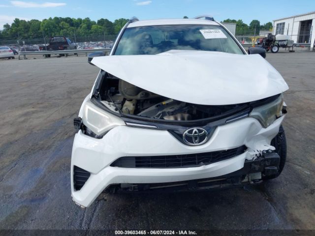 2T3BFREV2GW534283 Toyota RAV4 LE