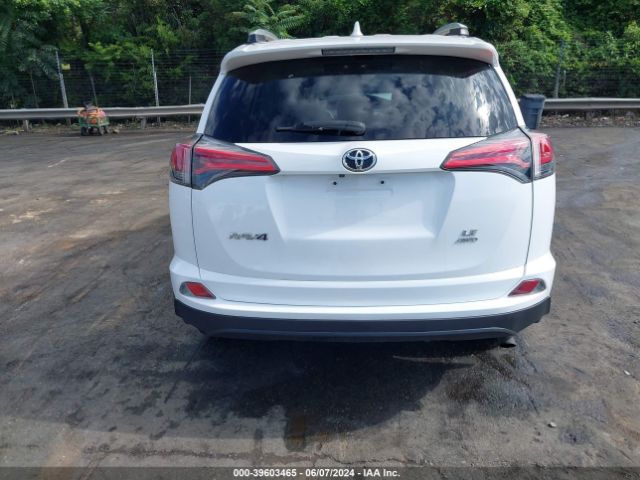 2T3BFREV2GW534283 Toyota RAV4 LE