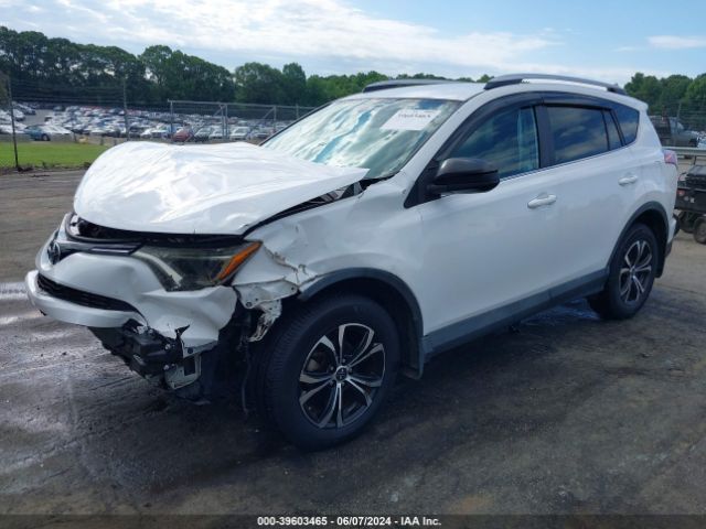 2T3BFREV2GW534283 Toyota RAV4 LE