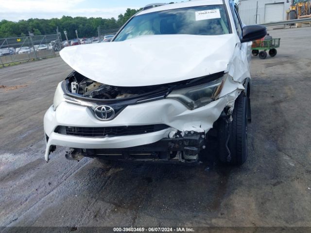 2T3BFREV2GW534283 Toyota RAV4 LE