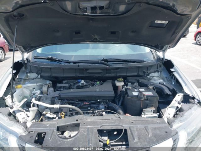 KNMAT2MV9HP515319 Nissan ROGUE SV