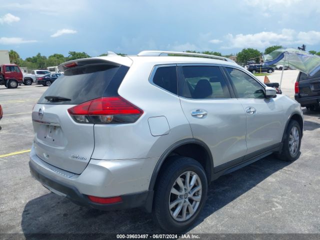 KNMAT2MV9HP515319 Nissan ROGUE SV