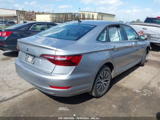 3VWC57BU6MM007140 Volkswagen Jetta 1.4t R-line/1.4t S/1.4t Se