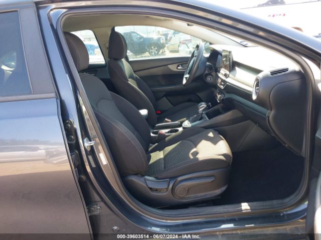 3KPF24AD3KE098593 KIA FORTE FE