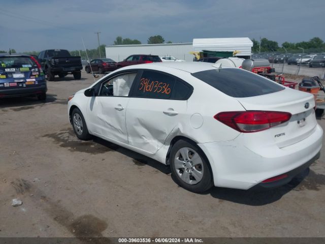 3KPFK4A79HE095510 KIA FORTE LX