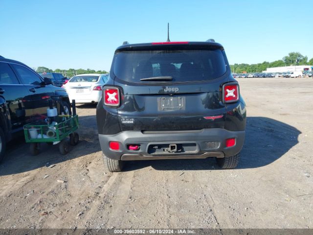 ZACCJBCTXGPD01178 Jeep Renegade Trailhawk