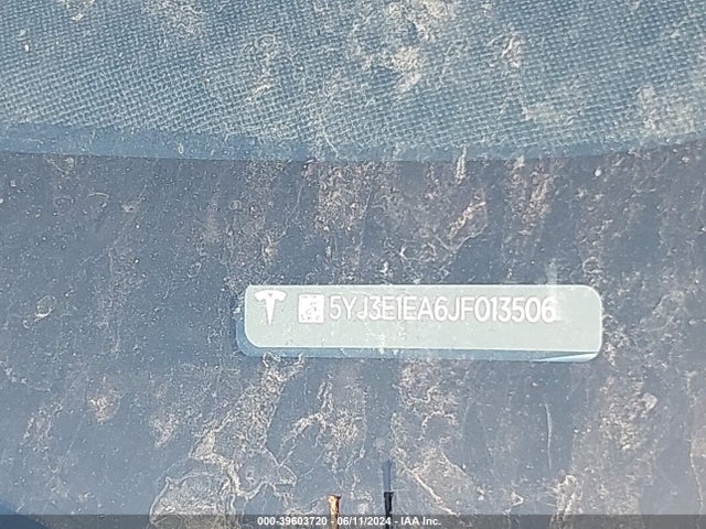 Tesla Model 3 Long Range/mid Range 2018 5YJ3E1EA6JF013506 Image 9