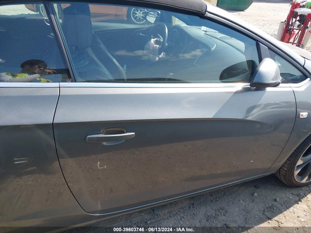 W04WH3N58JG040919 Buick Cascada Premium