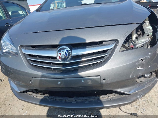 W04WH3N58JG040919 Buick Cascada Premium
