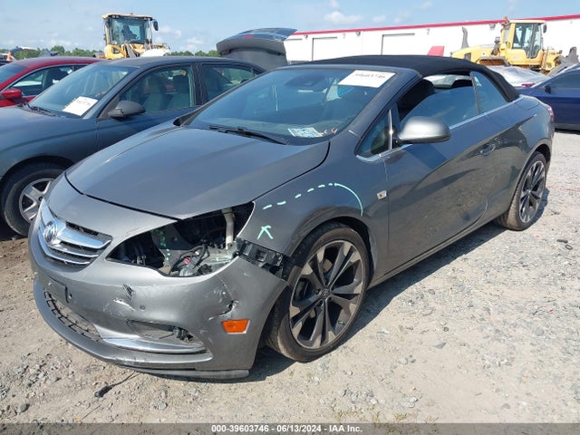 W04WH3N58JG040919 Buick Cascada Premium