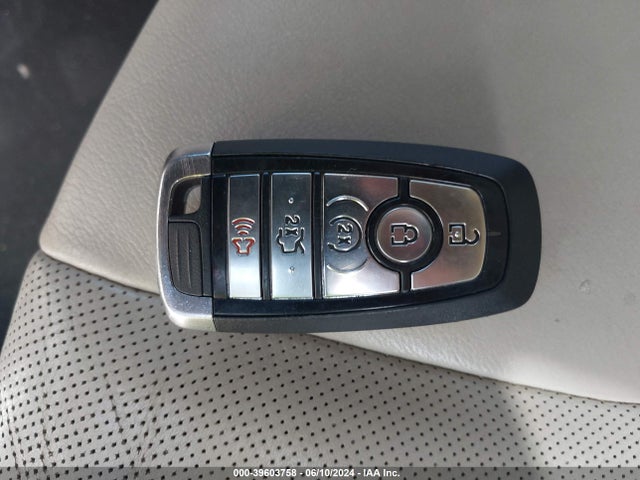Ford Edge Titanium 2018 2FMPK3K82JBB38745 Image 11