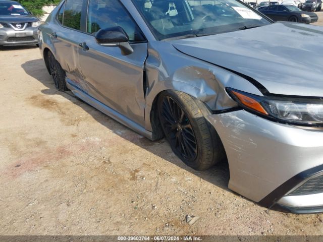4T1G11AK4NU060800 Toyota Camry Se Nightshade Edition