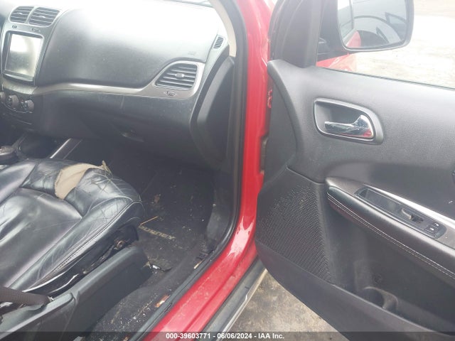 3C4PDCGB3FT614869 Dodge Journey Crossroad