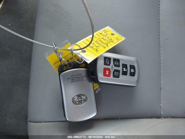 Toyota Sienna Xle/limited 2015 5TDYK3DC4FS612436 Image 11