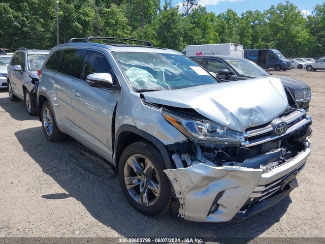 Toyota Highlander Limited Platinum 2019 5TDDZRFH2KS919216 главное изображение