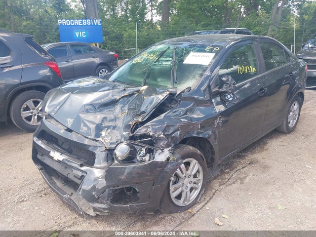 Chevrolet Sonic Lt Auto 2014 1G1JC5SH1E4121740 Image 6