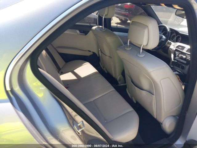 WDDGF4HB6EA960909 Mercedes-Benz C 250 Luxury/sport