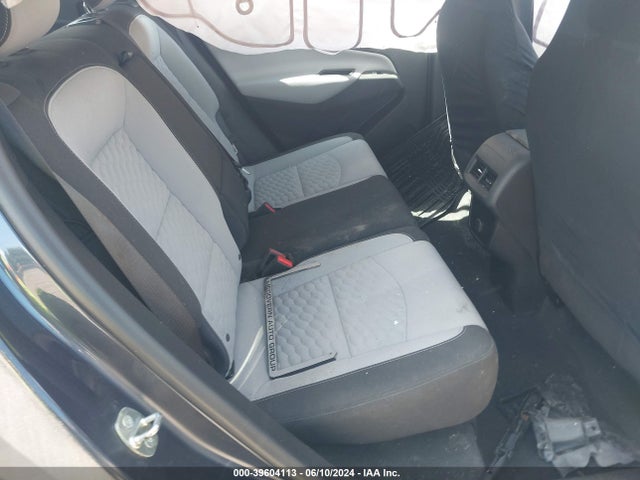 Chevrolet EQUINOX LS 2018 3GNAXREV1JS608801 Image 8