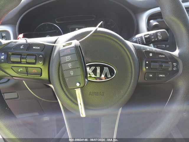 KIA Sorento 2.4l Lx 2017 5XYPGDA38HG328086 Image 11