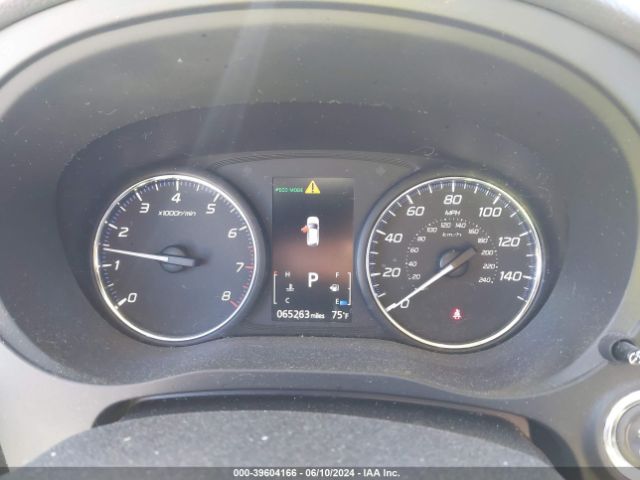 JA4AD3A38JZ051868 Mitsubishi Outlander Se