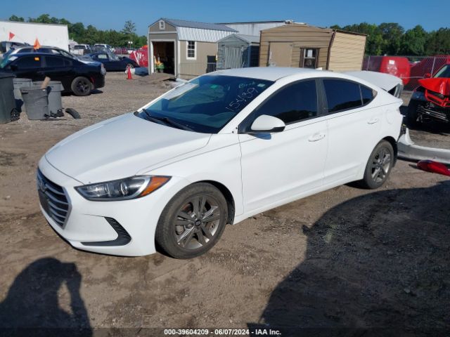 5NPD84LF2JH369352 Hyundai ELANTRA SEL