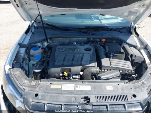 1VWBN7A35EC044896 Volkswagen Passat 2.0l Tdi Se