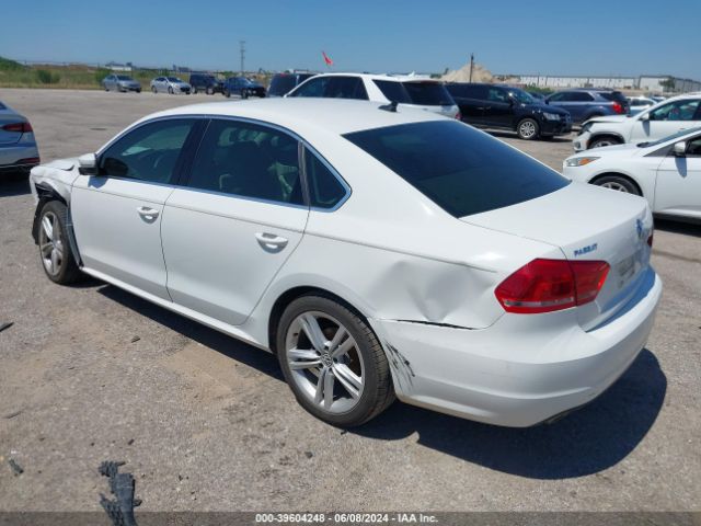 1VWBN7A35EC044896 Volkswagen Passat 2.0l Tdi Se