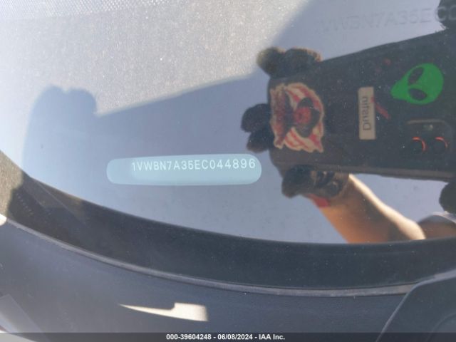 1VWBN7A35EC044896 Volkswagen Passat 2.0l Tdi Se