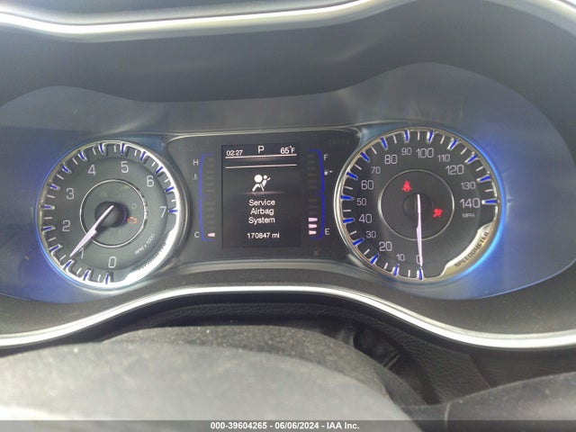 1C3CCCAB4FN575532 Chrysler 200 Limited