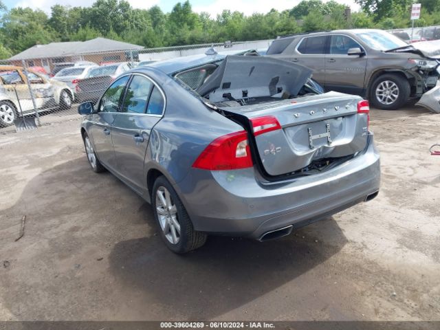 YV1612TK3G2392139 Volvo S60 T5 Premier