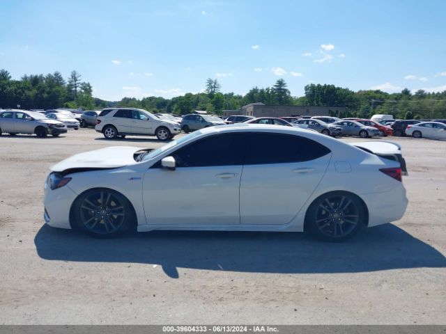 19UUB2F69JA000904 Acura TLX