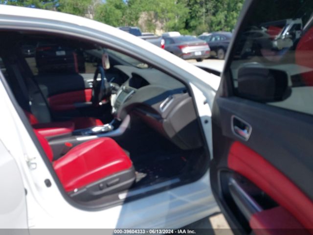 19UUB2F69JA000904 Acura TLX