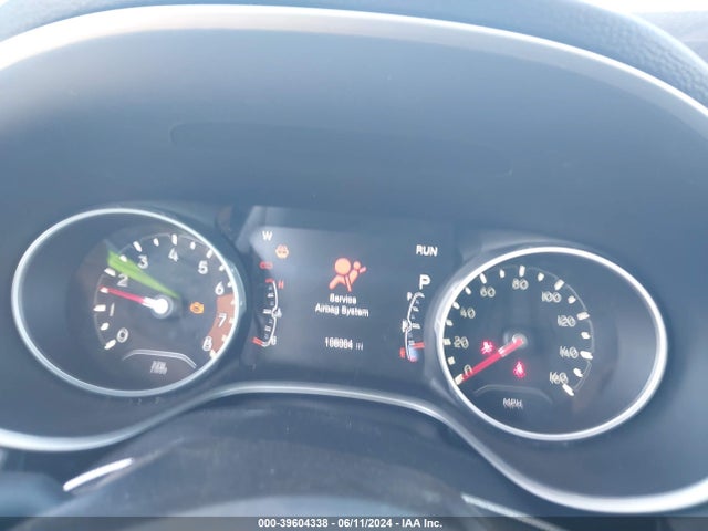 3C4NJDBB4JT103399 Jeep Compass Latitude 4x4