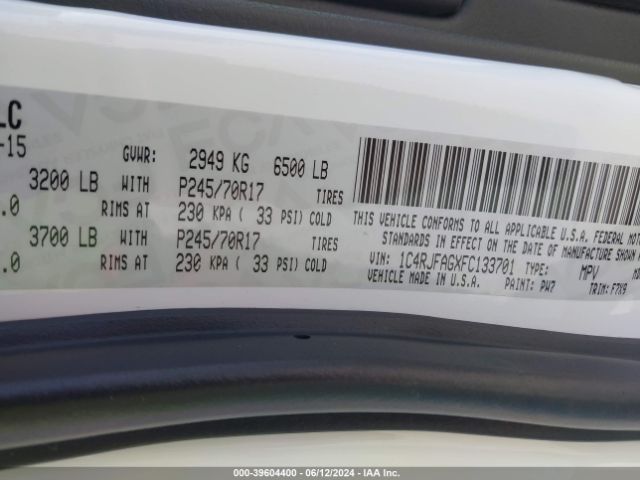 1C4RJFAGXFC133701 Jeep Grand Cherokee Laredo